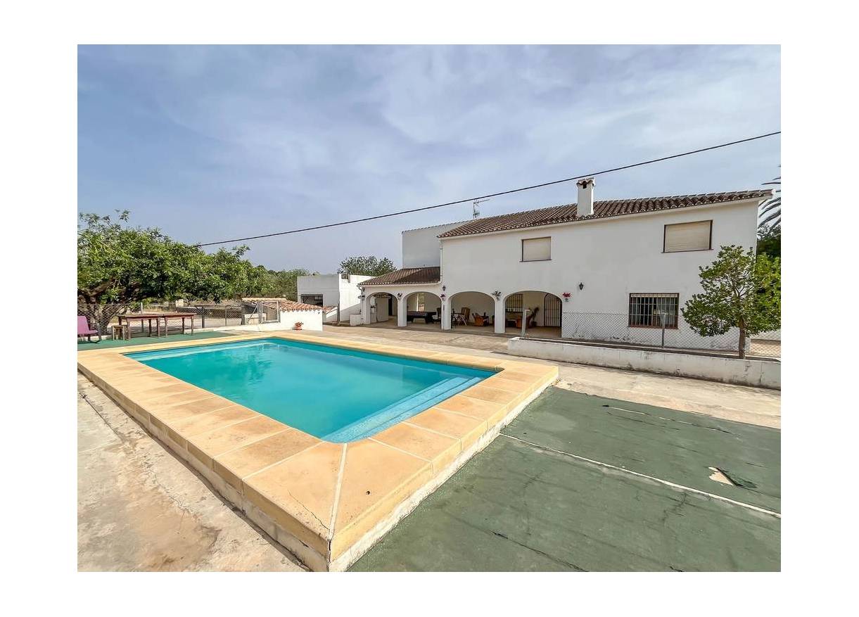 Bestaand - Finca - Denia