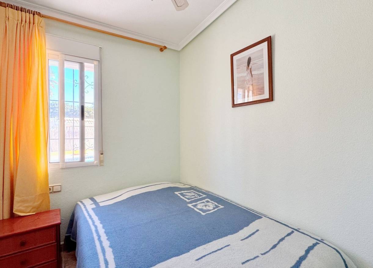 Bestaand - Villa - Orihuela Costa