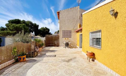 Bestaand - Villa - Orihuela Costa