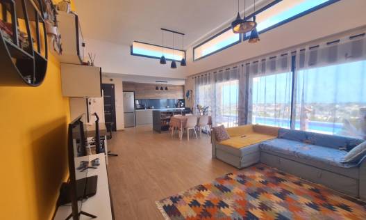 Bestaand - Villa - Denia