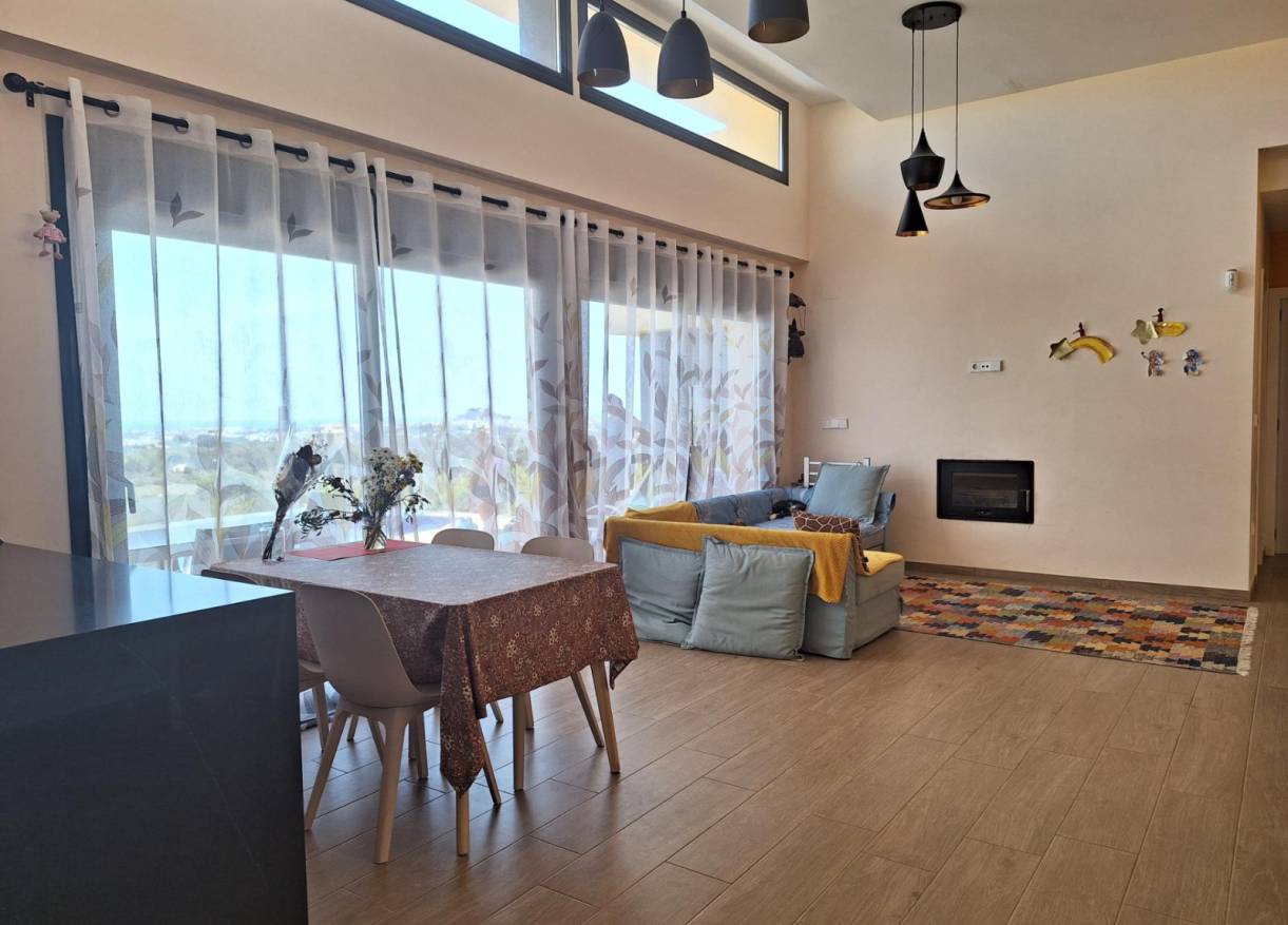 Bestaand - Villa - Denia