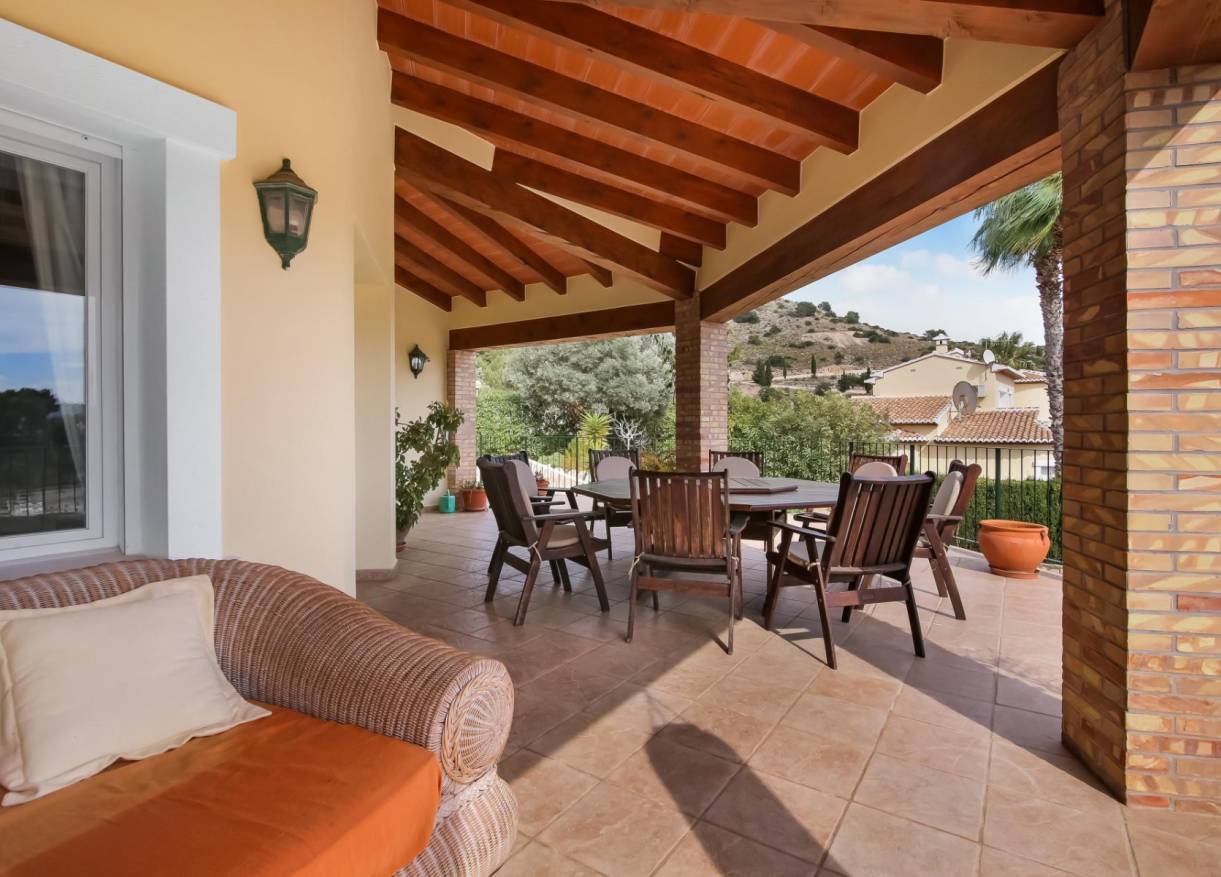 Bestaand - Villa - Jávea