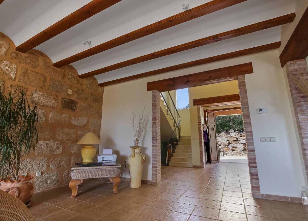 Bestaand - Villa - Jávea