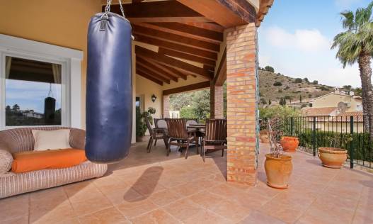 Bestaand - Villa - Jávea