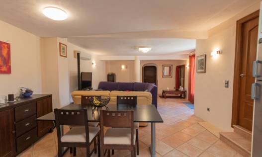 Bestaand - Villa - Denia