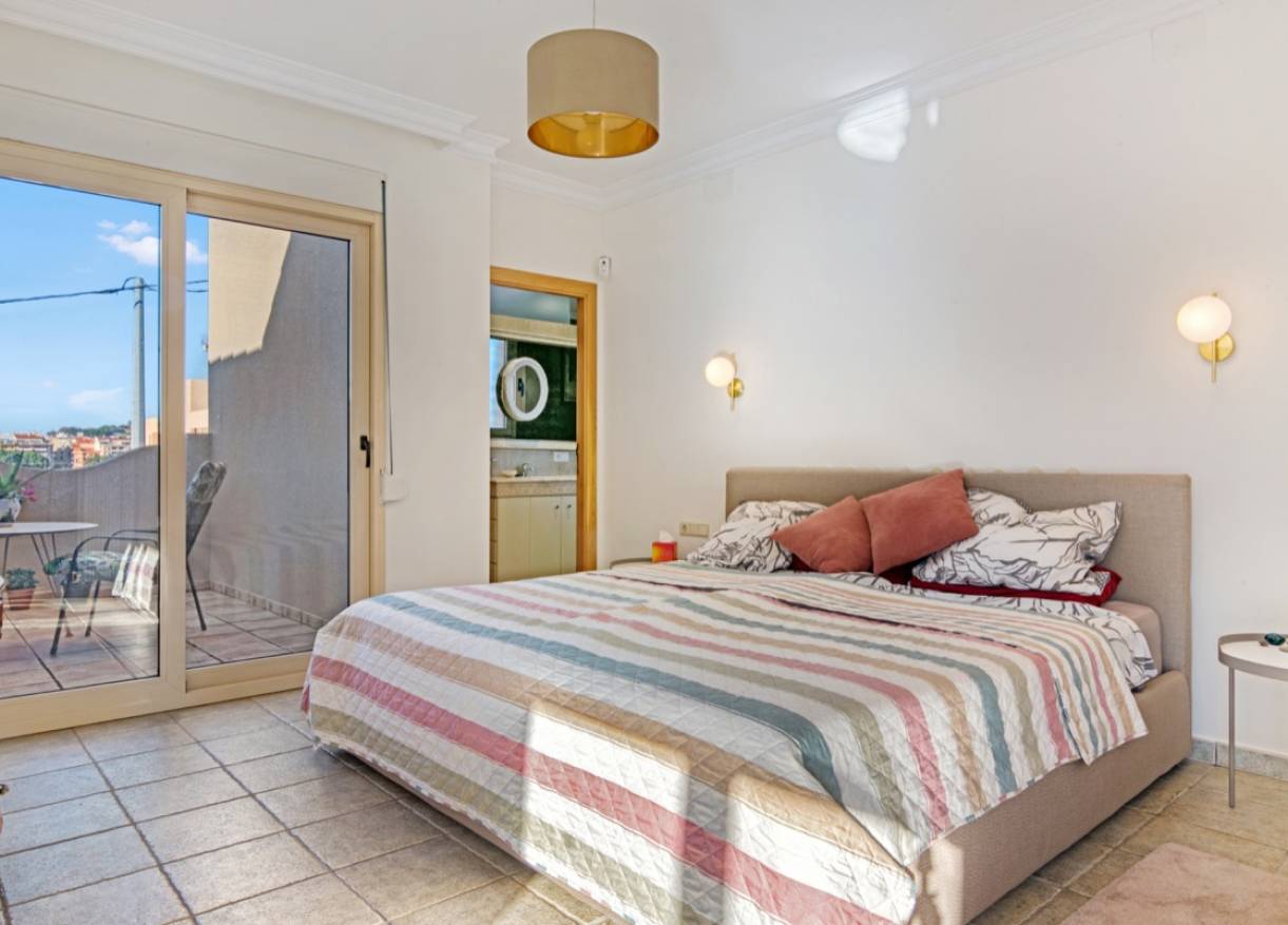 Bestaand - Villa - Denia