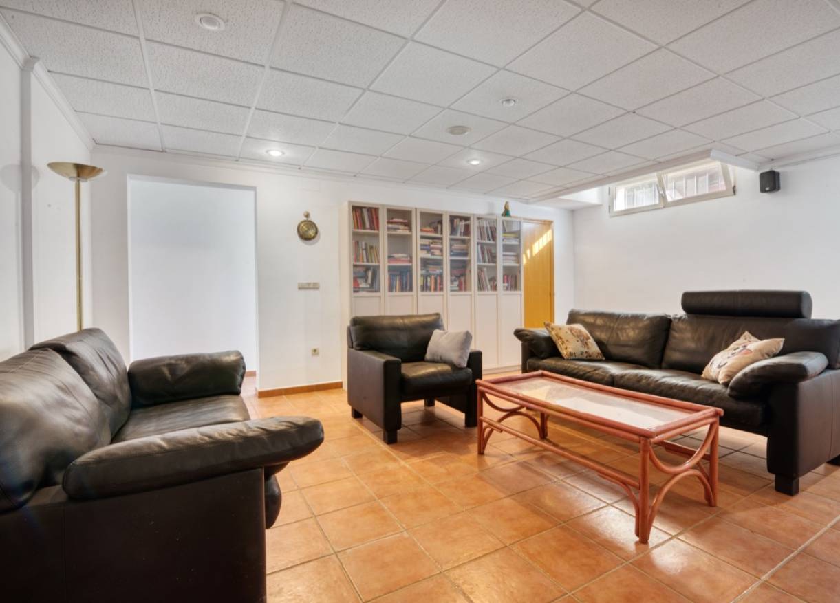 Bestaand - Villa - Denia