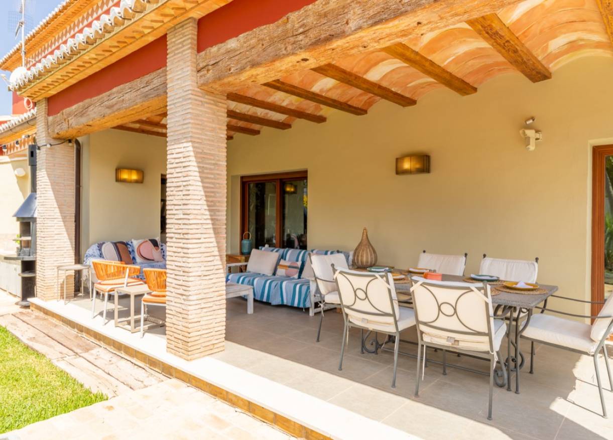 Bestaand - Villa - Denia
