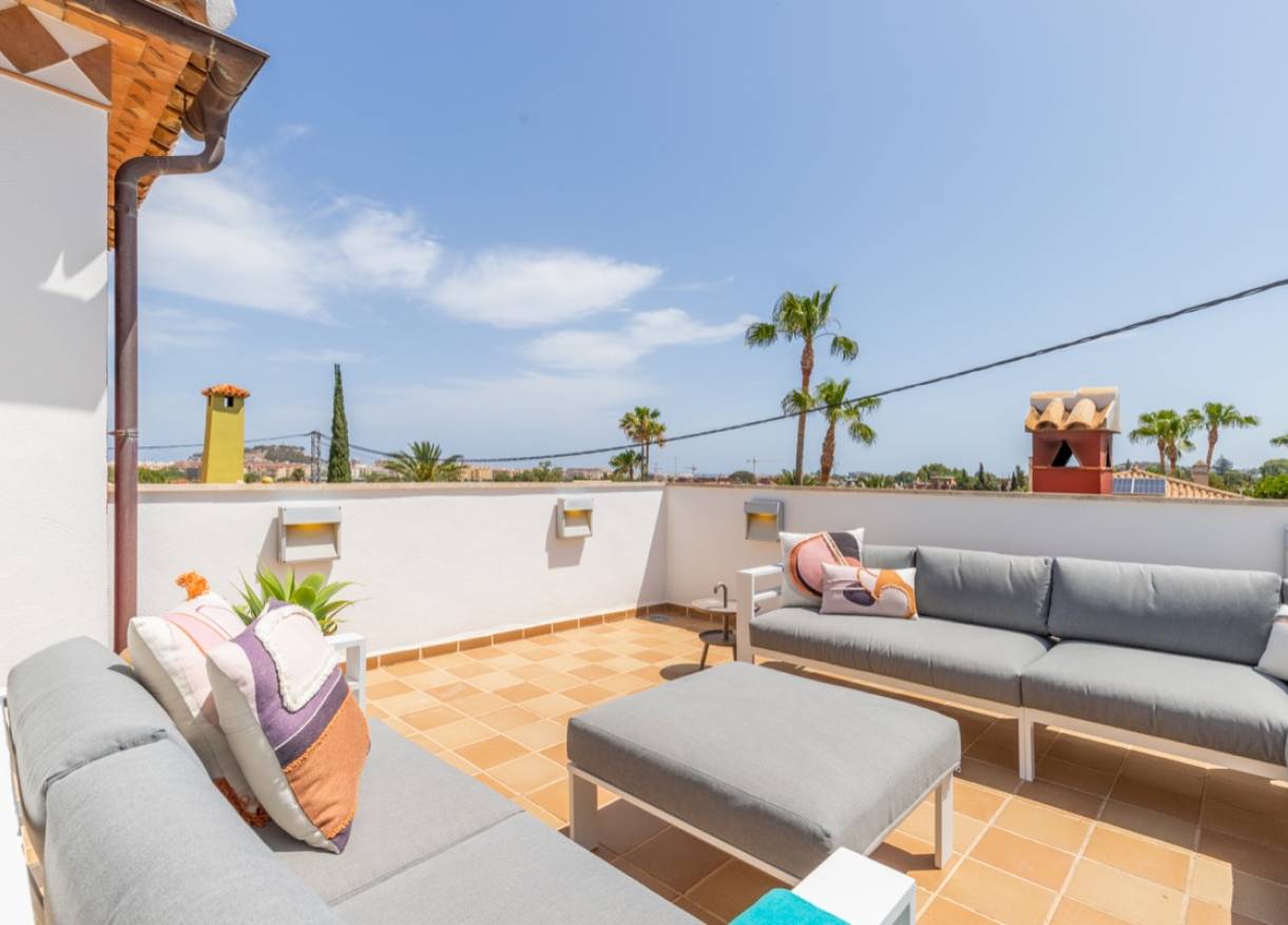 Bestaand - Villa - Denia