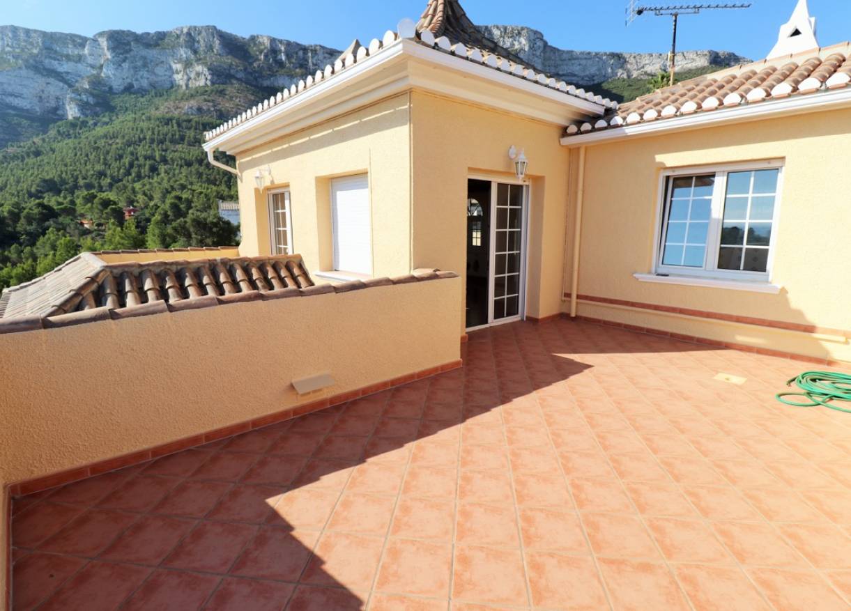 Bestaand - Villa - Denia