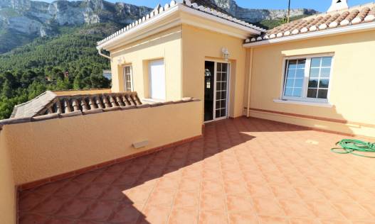 Bestaand - Villa - Denia