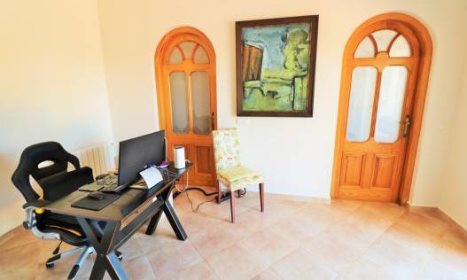 Bestaand - Villa - Denia