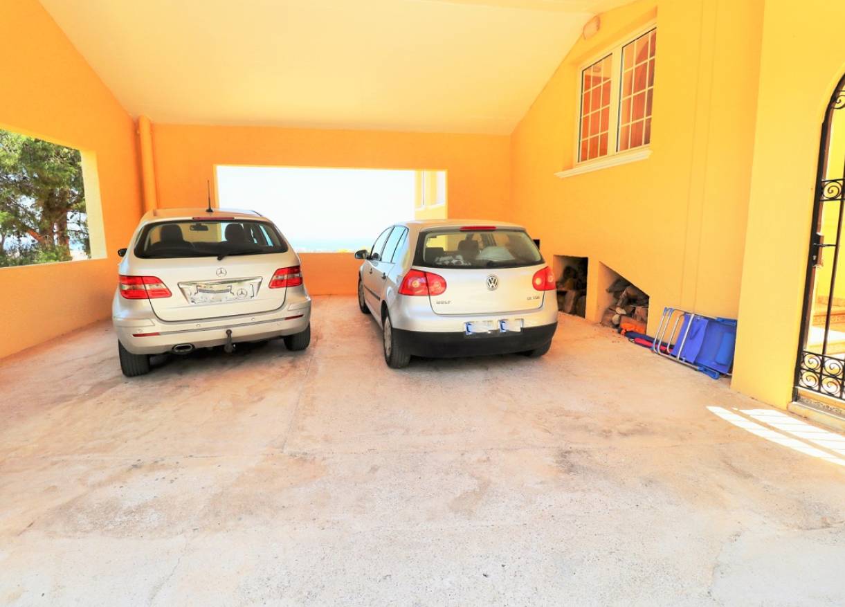 Bestaand - Villa - Denia