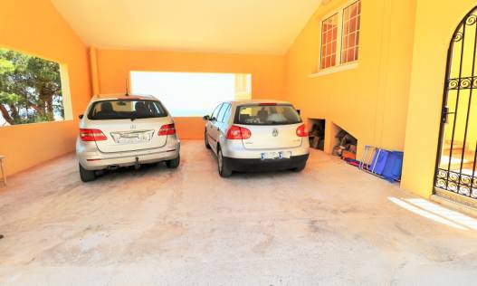 Bestaand - Villa - Denia