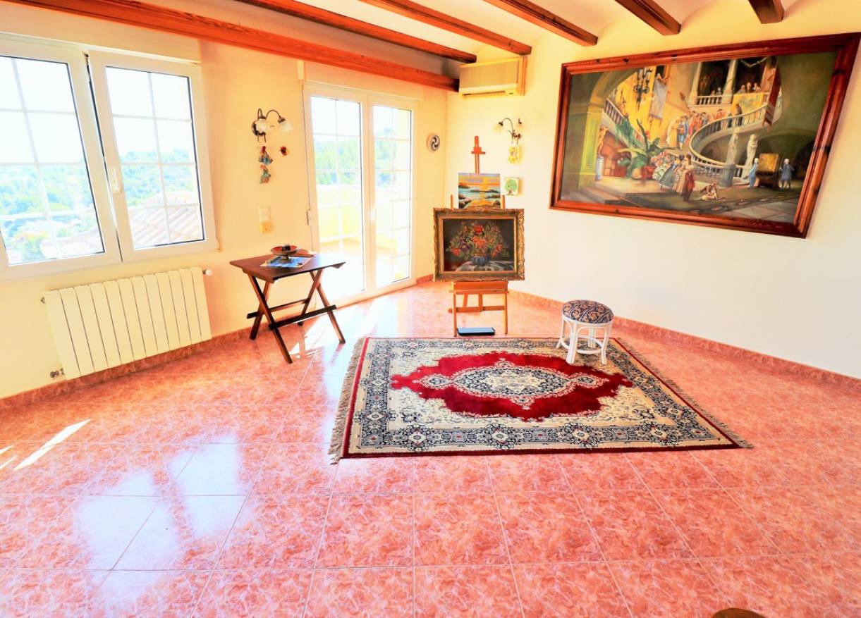 Bestaand - Villa - Denia