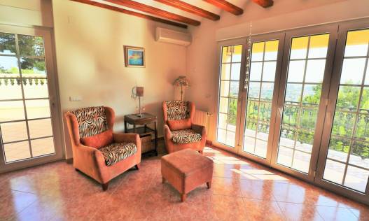 Bestaand - Villa - Denia