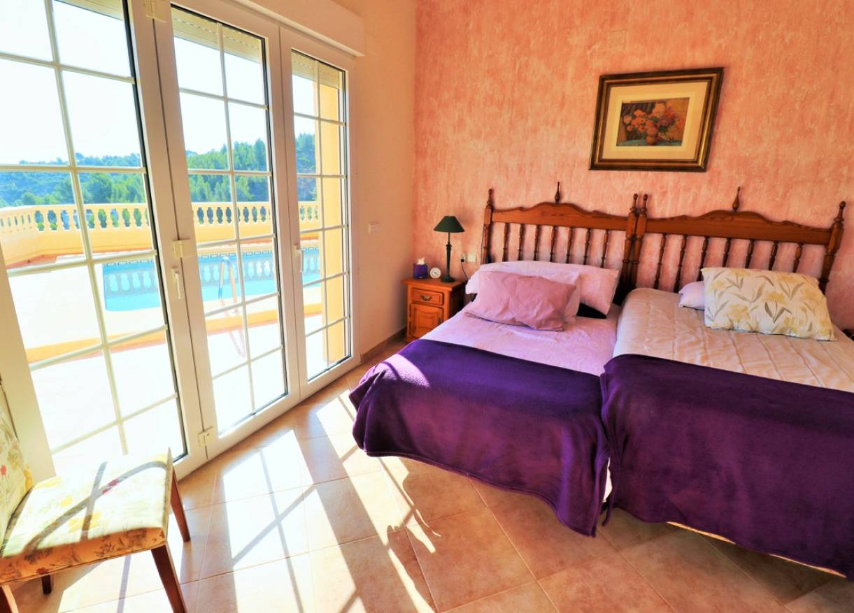 Bestaand - Villa - Denia
