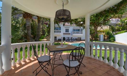 Bestaand - Villa - Jávea