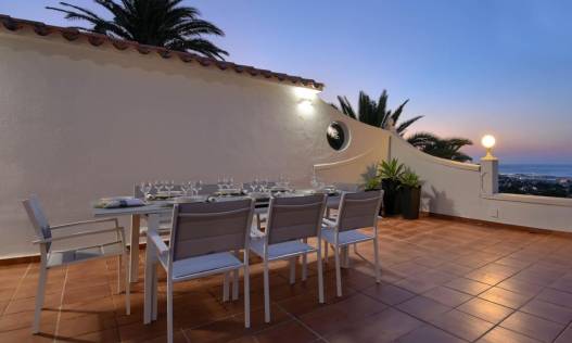 Bestaand - Villa - Jávea