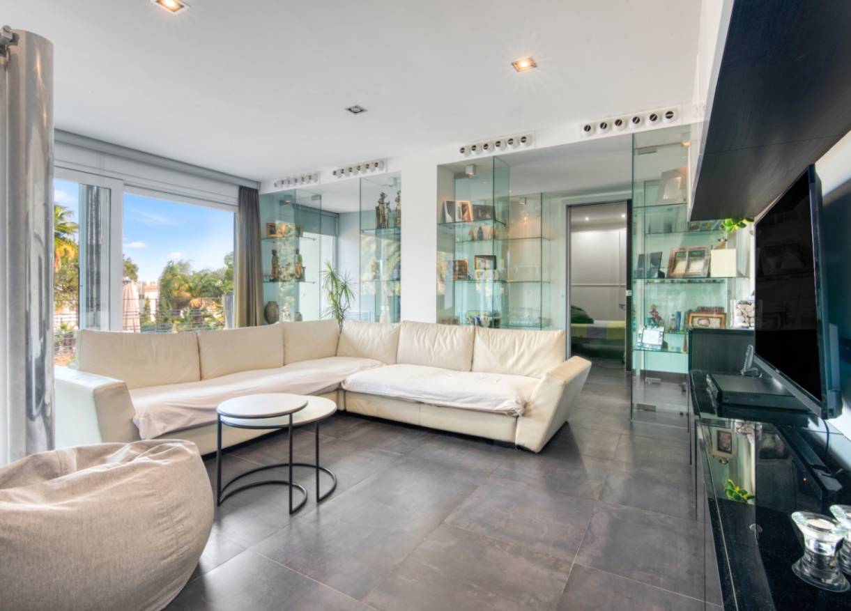Bestaand - Villa - Denia