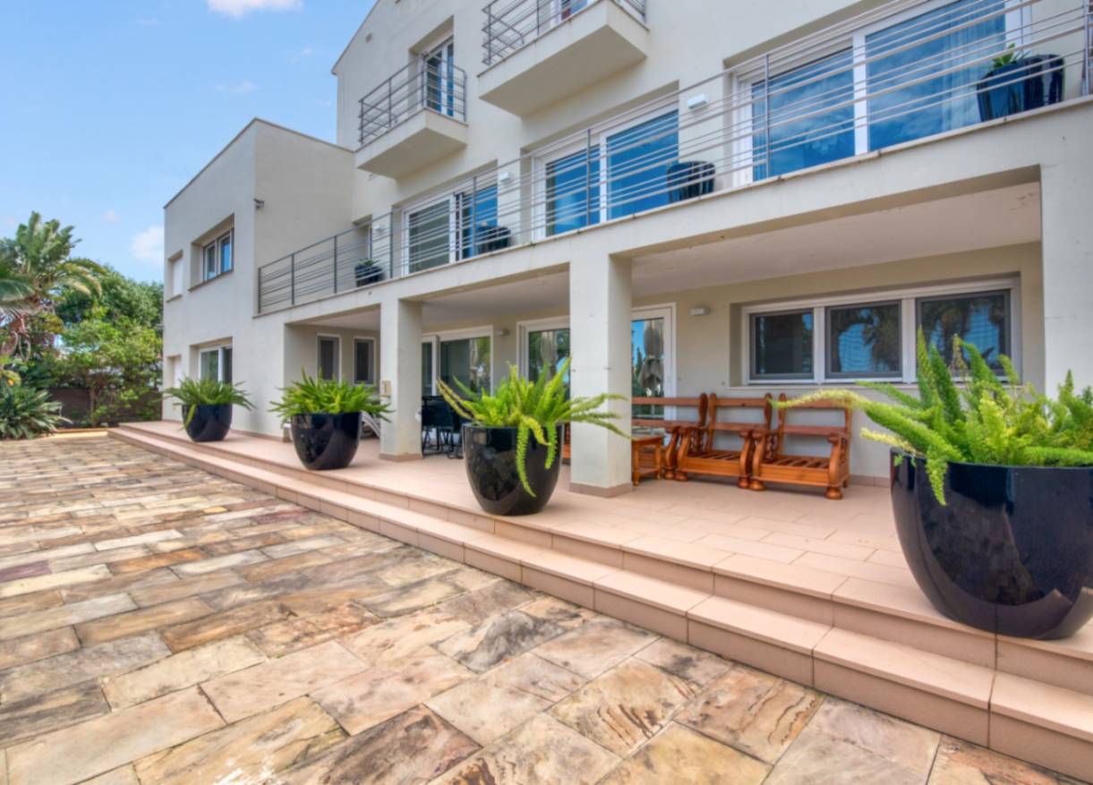 Bestaand - Villa - Denia