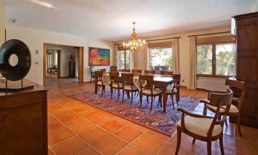Bestaand - Villa - Denia