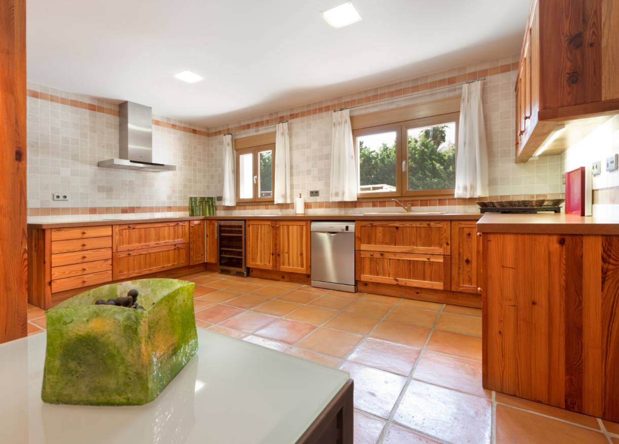 Bestaand - Villa - Denia