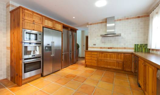 Bestaand - Villa - Denia
