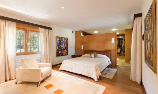 Bestaand - Villa - Denia
