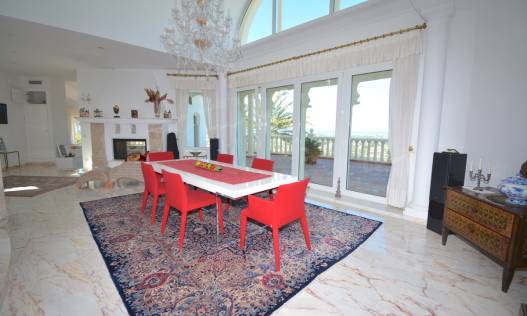 Bestaand - Villa - Denia