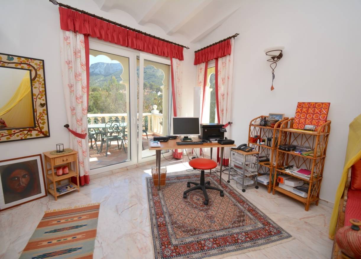 Bestaand - Villa - Denia