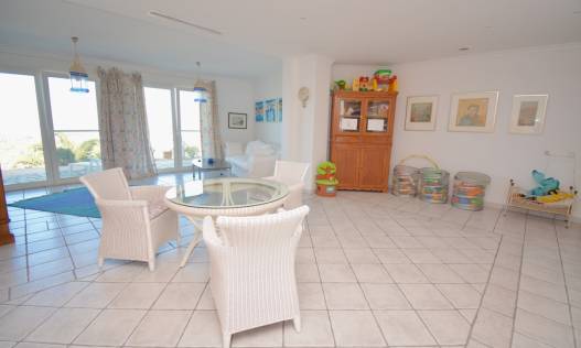 Bestaand - Villa - Denia