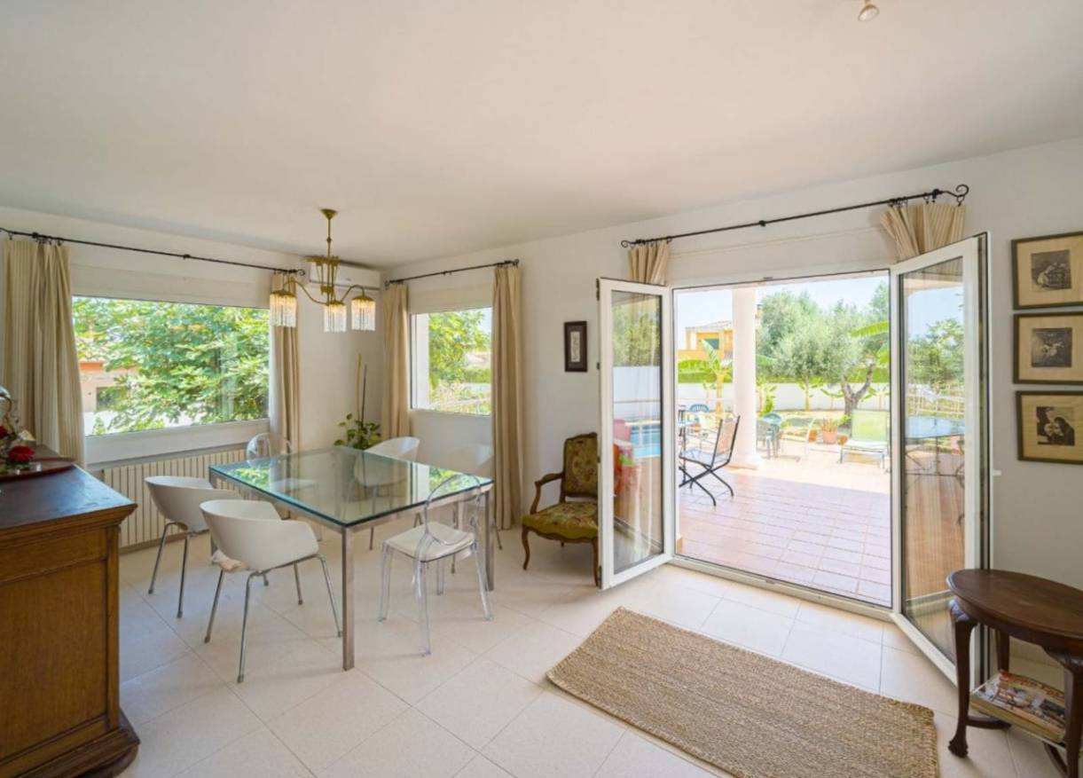 Bestaand - Villa - Denia