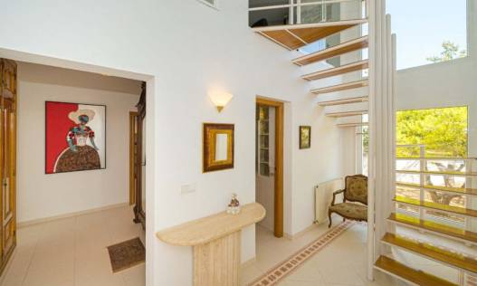 Bestaand - Villa - Denia