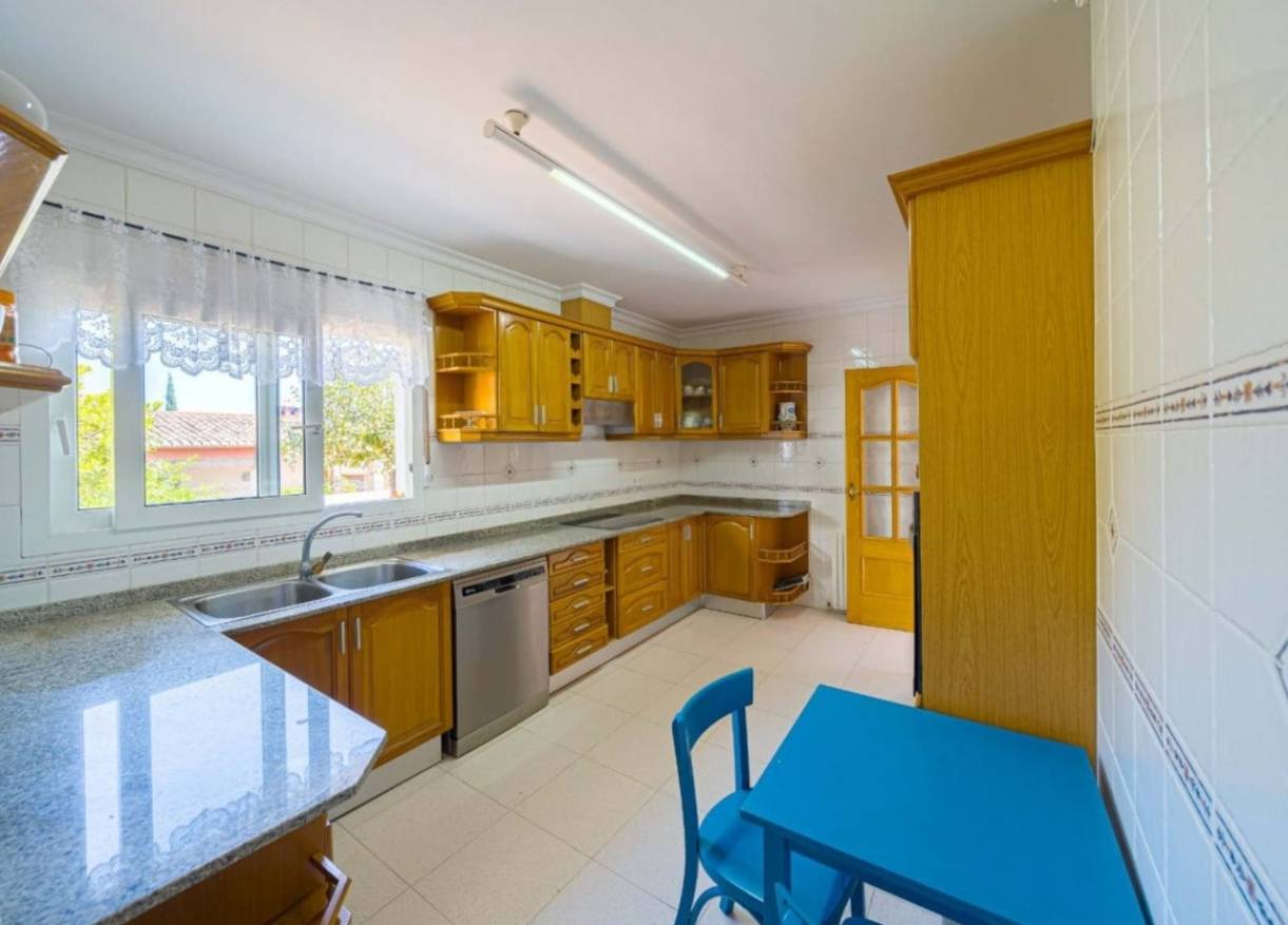 Bestaand - Villa - Denia