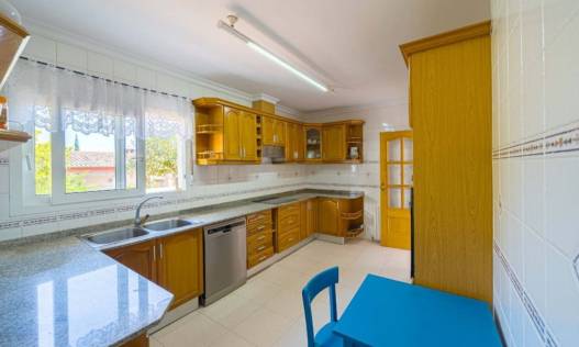 Bestaand - Villa - Denia
