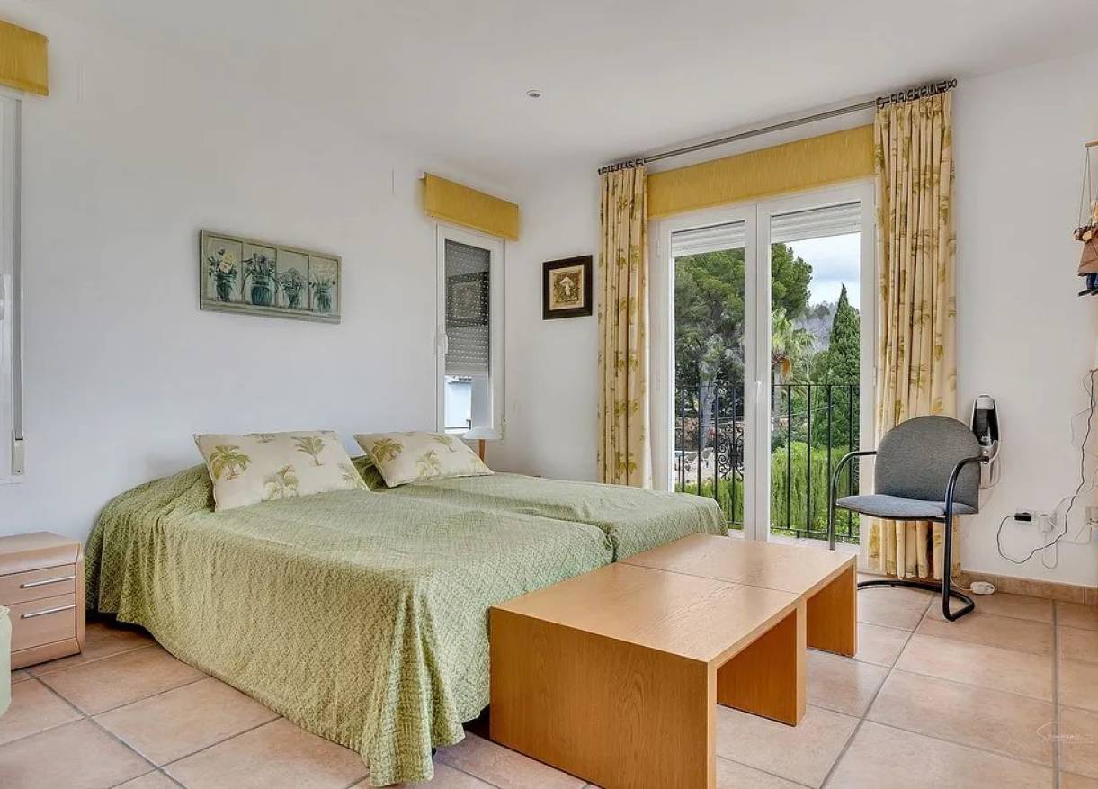 Bestaand - Villa - Jávea