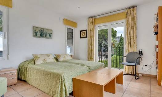 Bestaand - Villa - Jávea