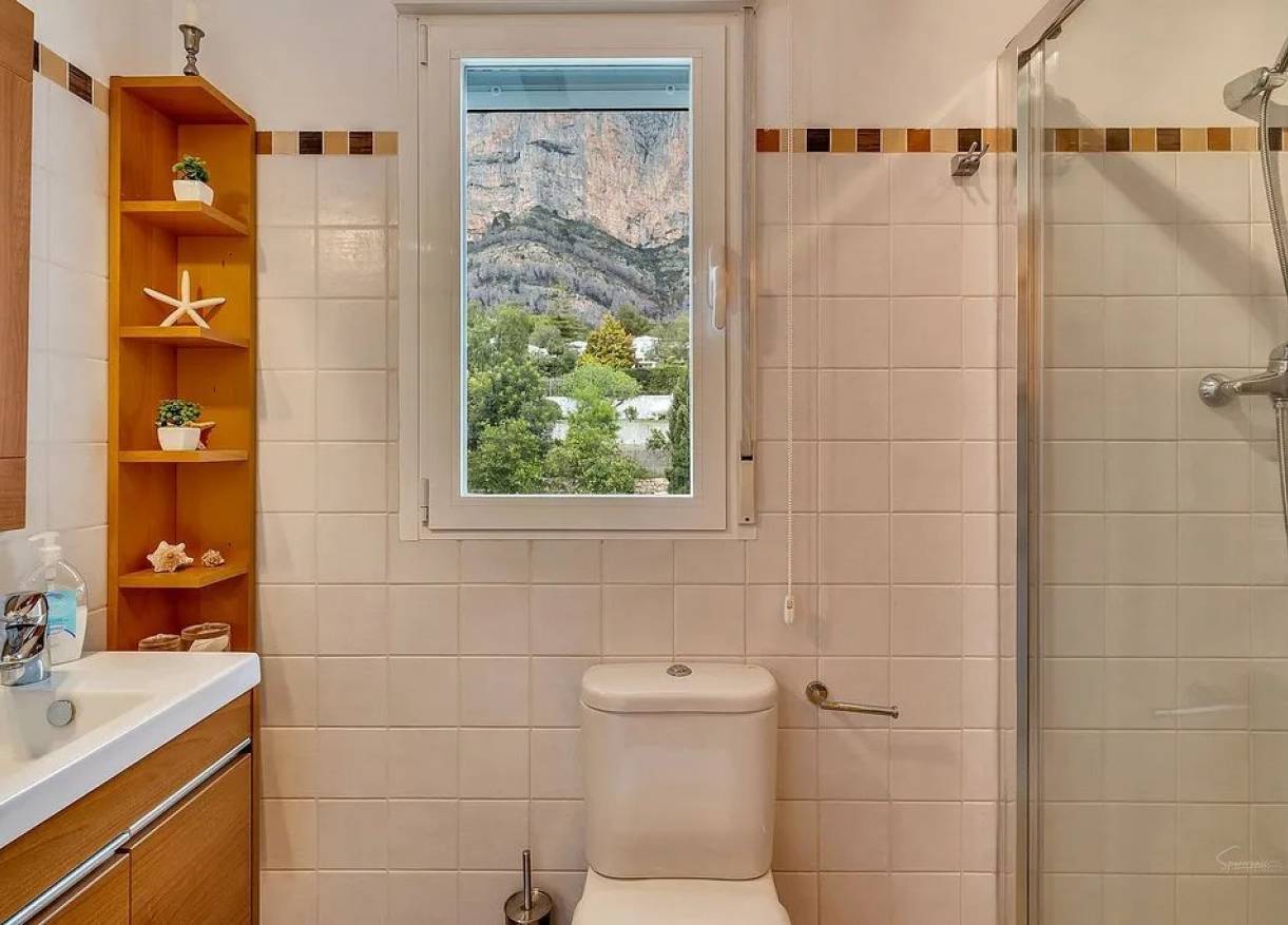 Bestaand - Villa - Jávea