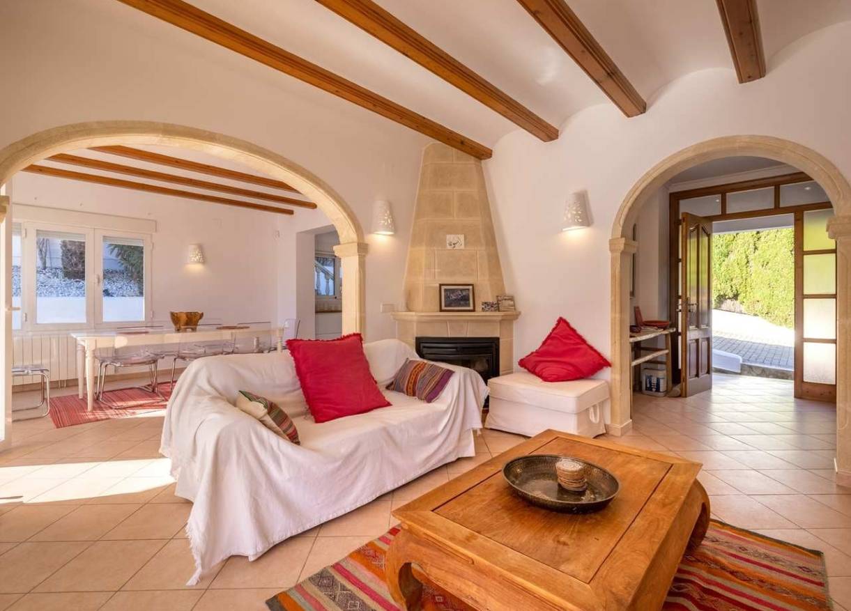 Bestaand - Villa - Jávea