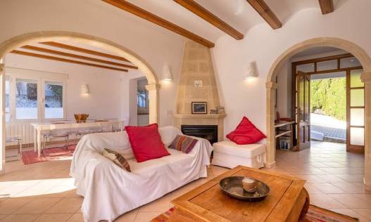 Bestaand - Villa - Jávea