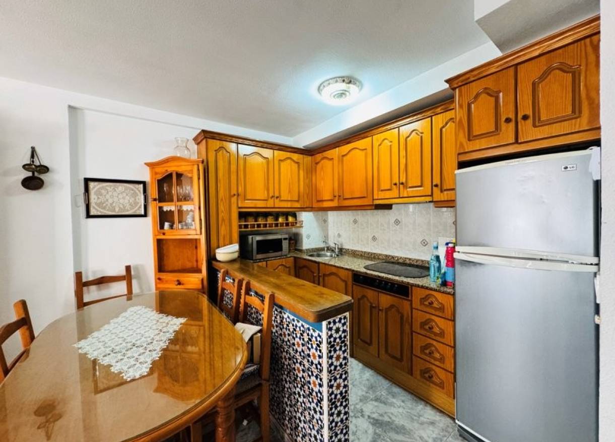 Bestaand - Townhouse / Semi-detached - La Mata
