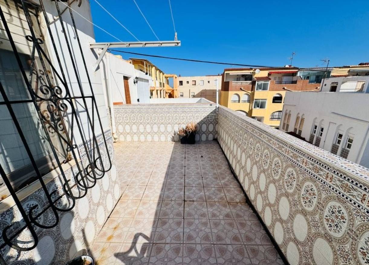 Bestaand - Townhouse / Semi-detached - La Mata
