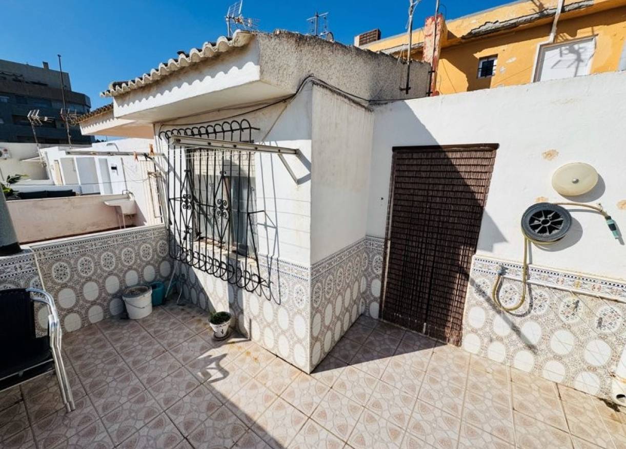 Bestaand - Townhouse / Semi-detached - La Mata