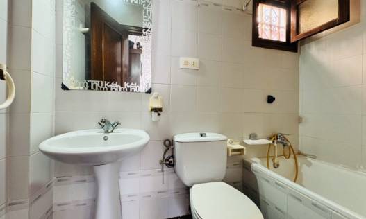 Bestaand - Townhouse / Semi-detached - La Mata