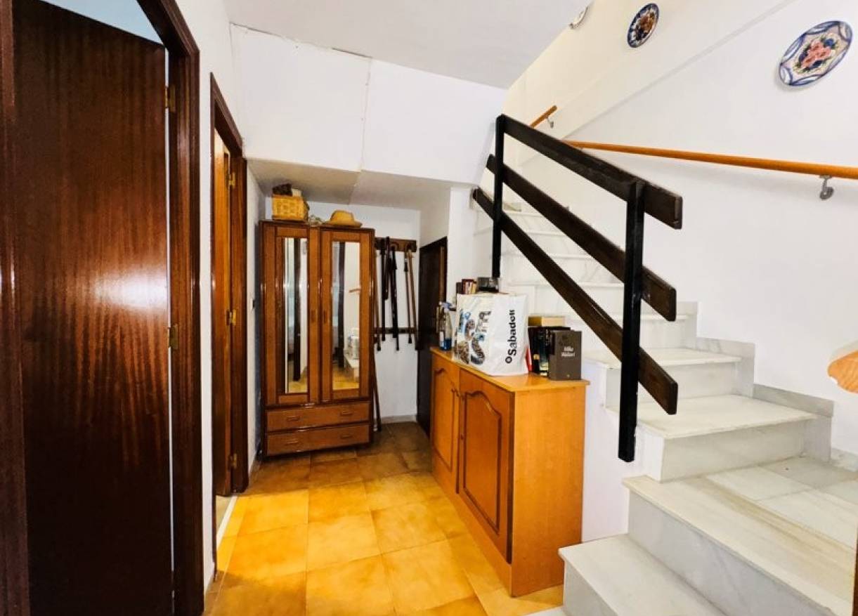 Bestaand - Townhouse / Semi-detached - La Mata