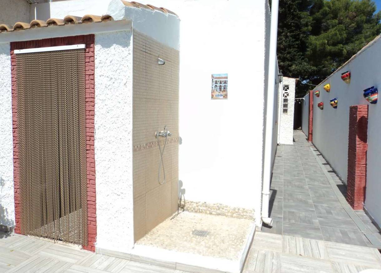 Bestaand - Villa - Lomas de Cabo Roig