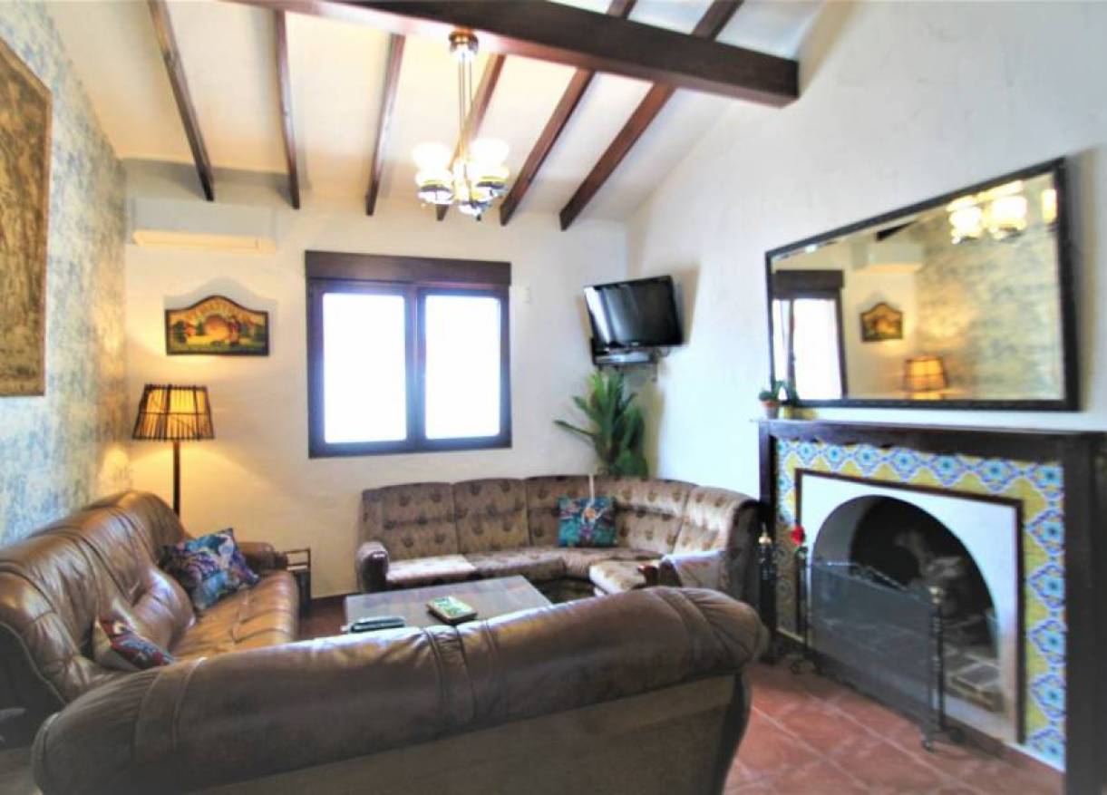 Bestaand - Villa - Lomas de Cabo Roig