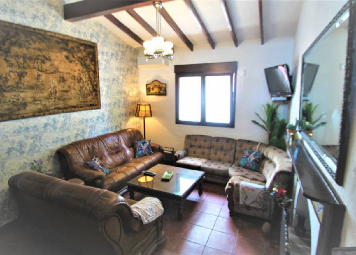 Bestaand - Villa - Lomas de Cabo Roig