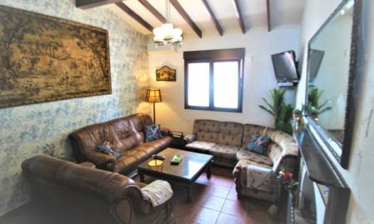 Bestaand - Villa - Lomas de Cabo Roig